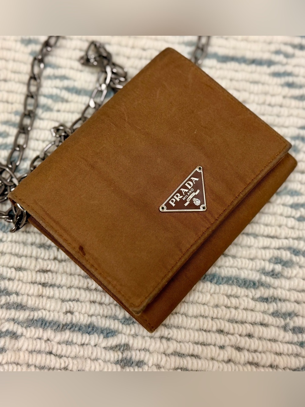 PRADA Vintage Y2K Chic Minimalist Brown Tessuto Nylon Trifold Wallet W/ Chain - Picture 4 of 16